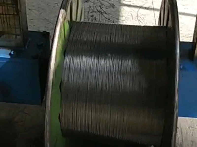 Outdoor optical cable layer strand production