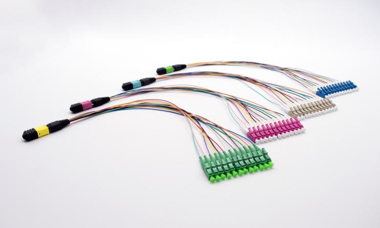 breakout cable popular with LANs-1
