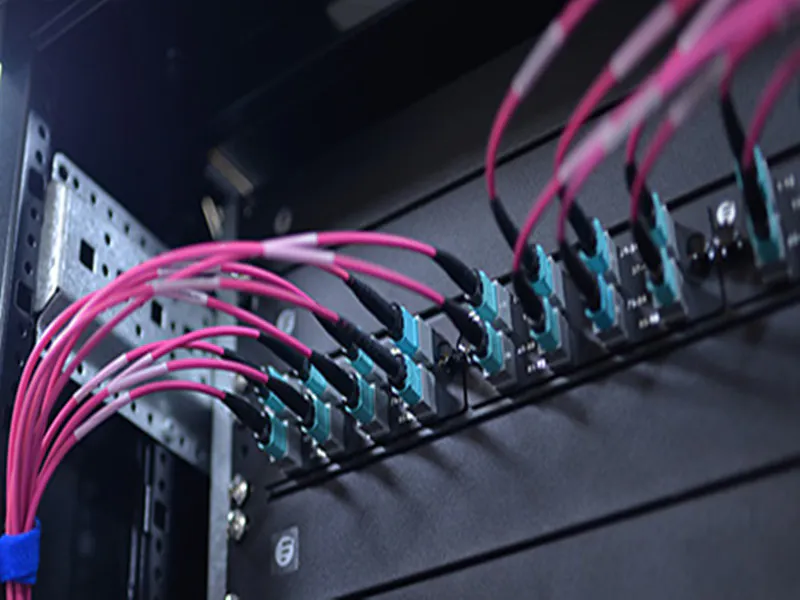 What is the difference between fiber pigtail and fiber patch cord?