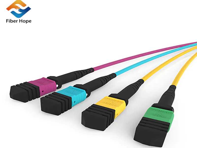 Cross connection and interconnection method of optical fiber and cable